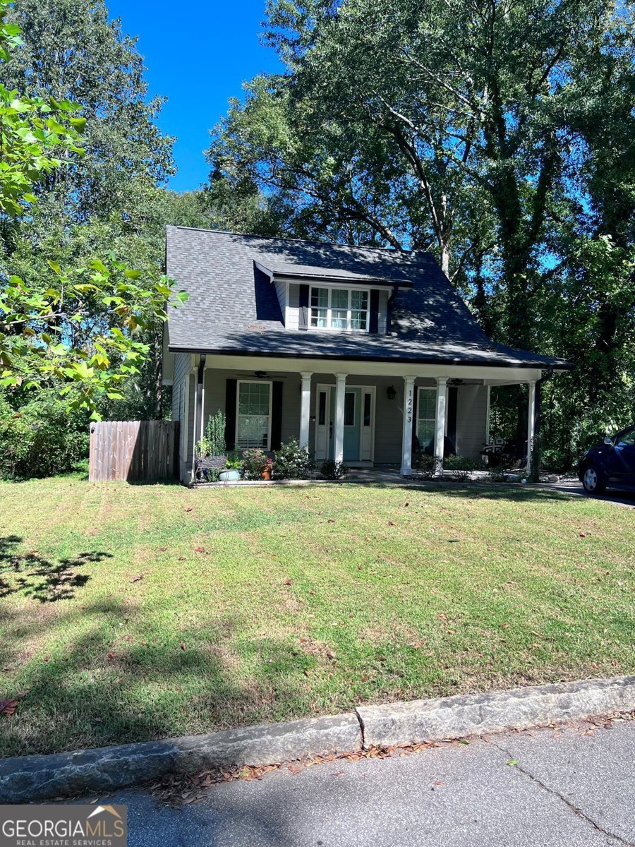 1225 Bridges Avenue Atlanta - 2