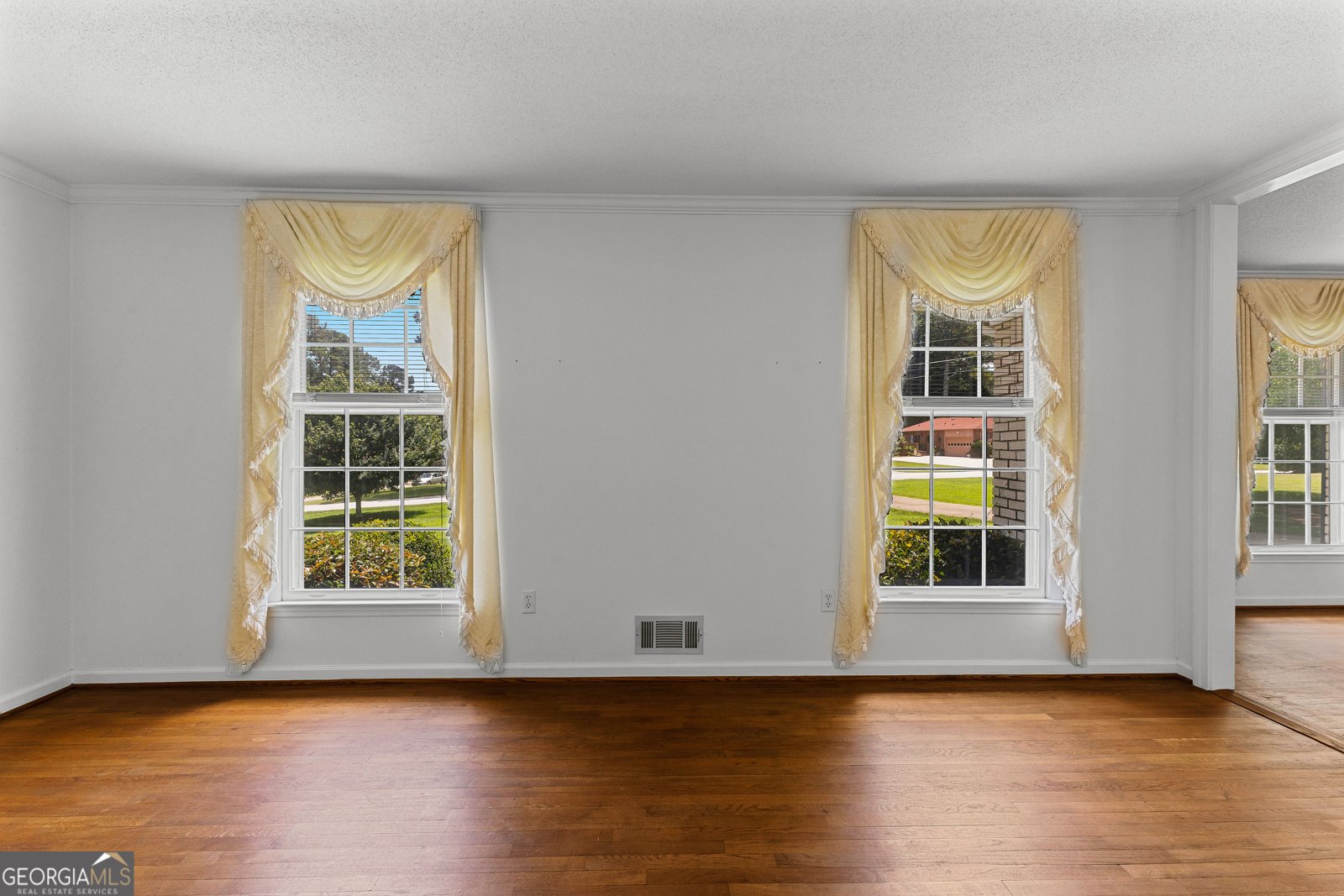 115 Fernway Drive Fayetteville - 8