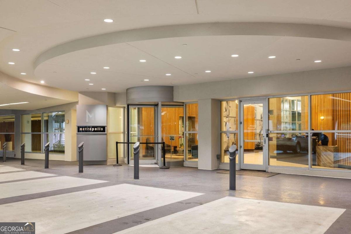 923 Peachtree Street Atlanta - 18