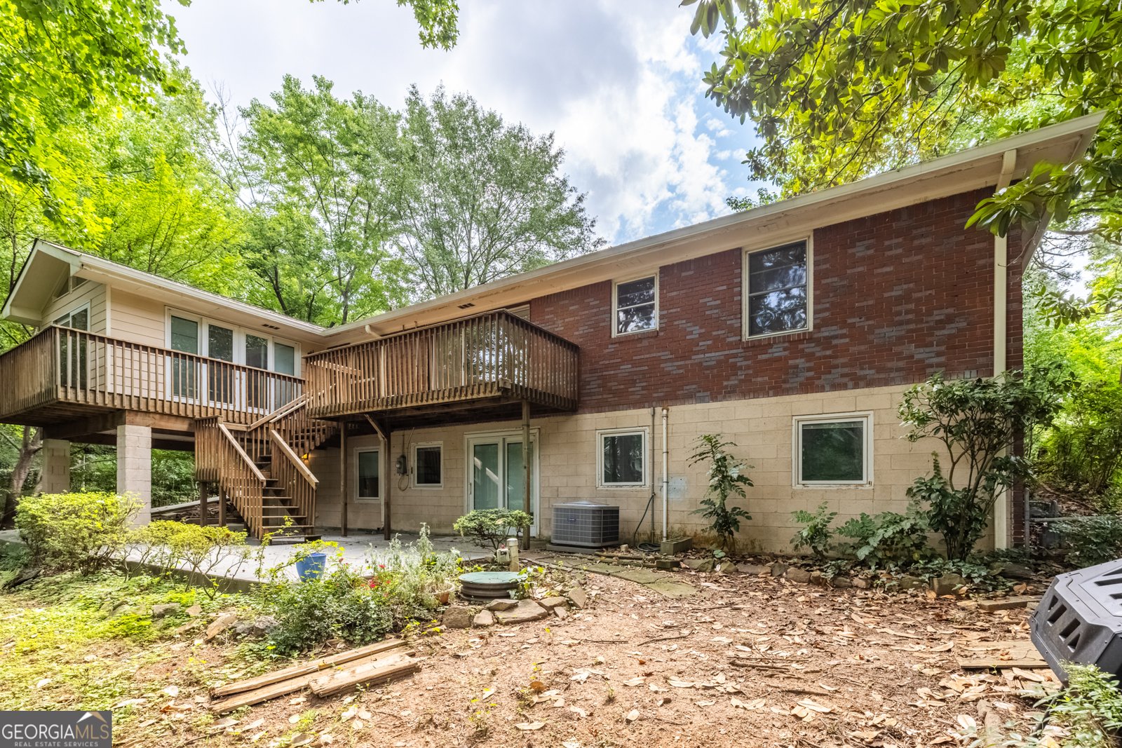 1102 Rogeretta Drive Atlanta - 18