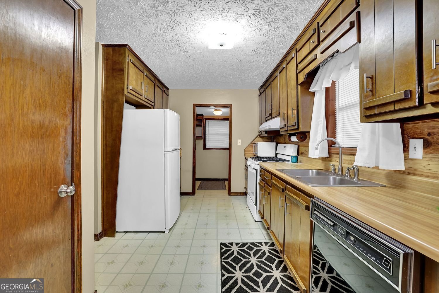 102 Bascomb Drive Drive Woodstock - 9