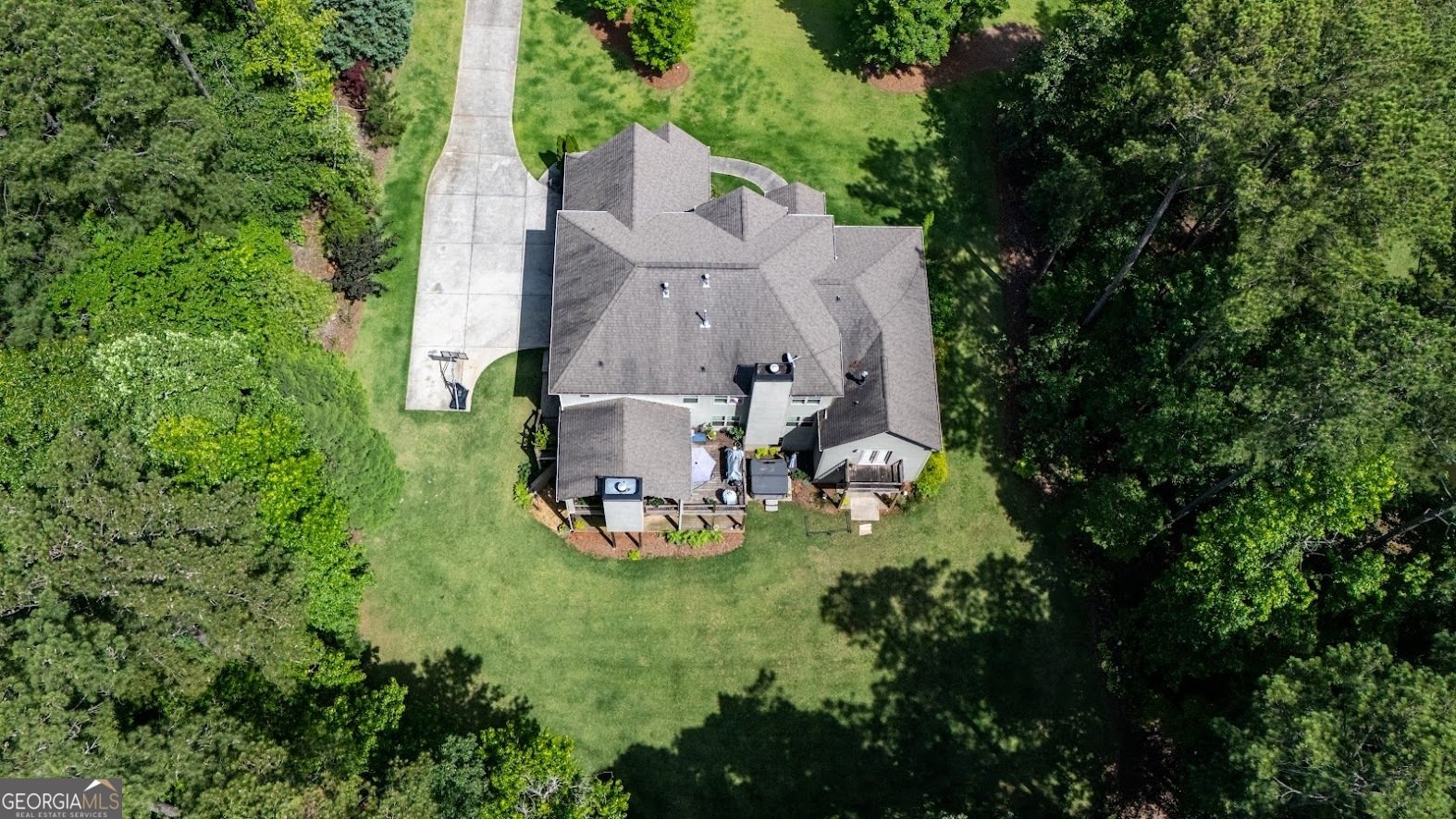 348 Willow Pointe Drive Lagrange - 2