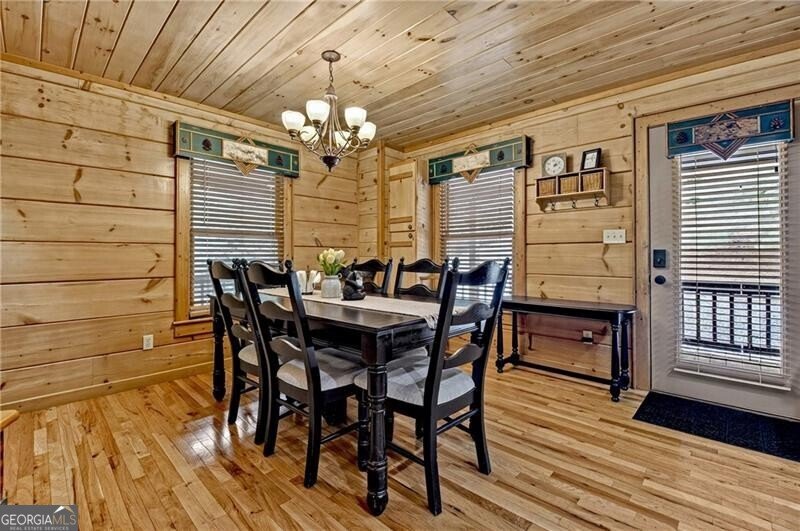 100 Black Oaks Road Cherry Log - 16