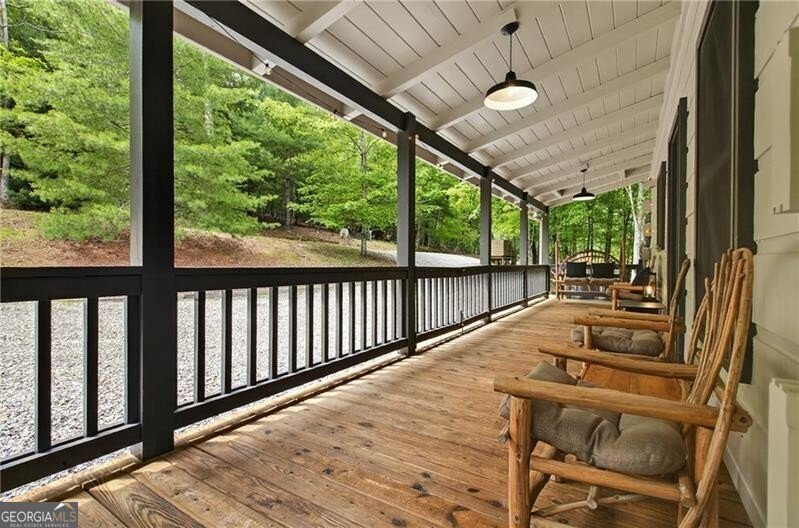100 Black Oaks Road Cherry Log - 17