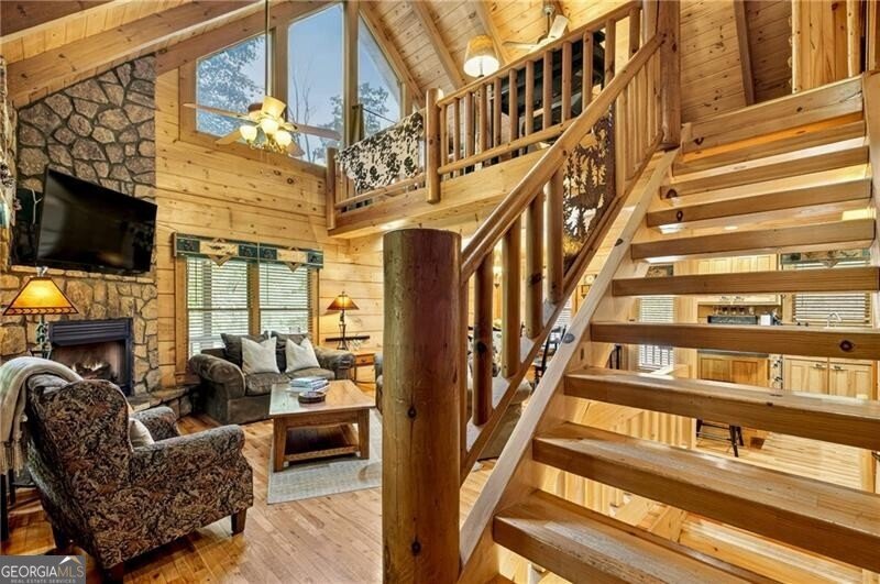 100 Black Oaks Road Cherry Log - 26