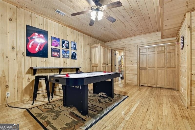 100 Black Oaks Road Cherry Log - 36