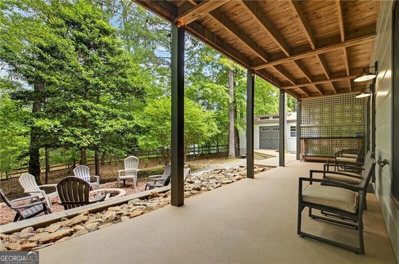 100 Black Oaks Road Cherry Log - 40