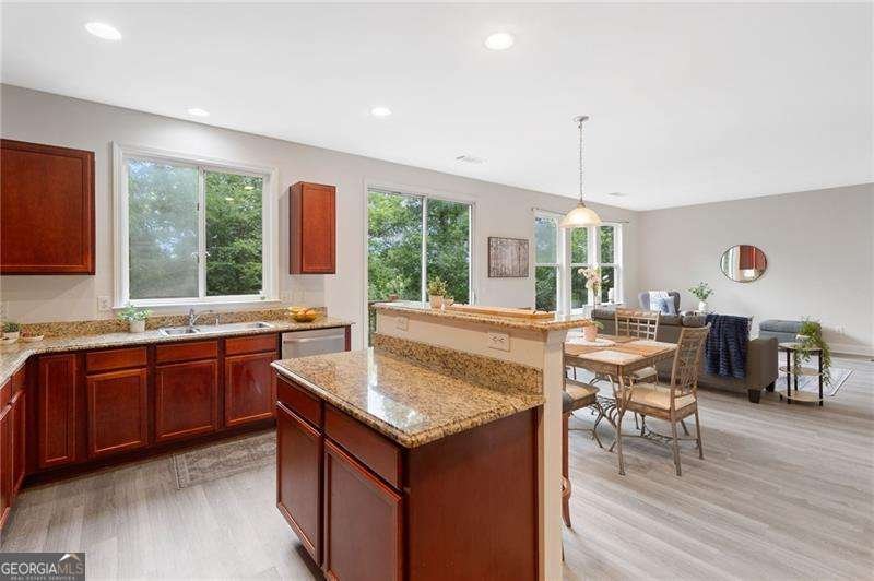 6018 Oakdale Road Mableton - 16