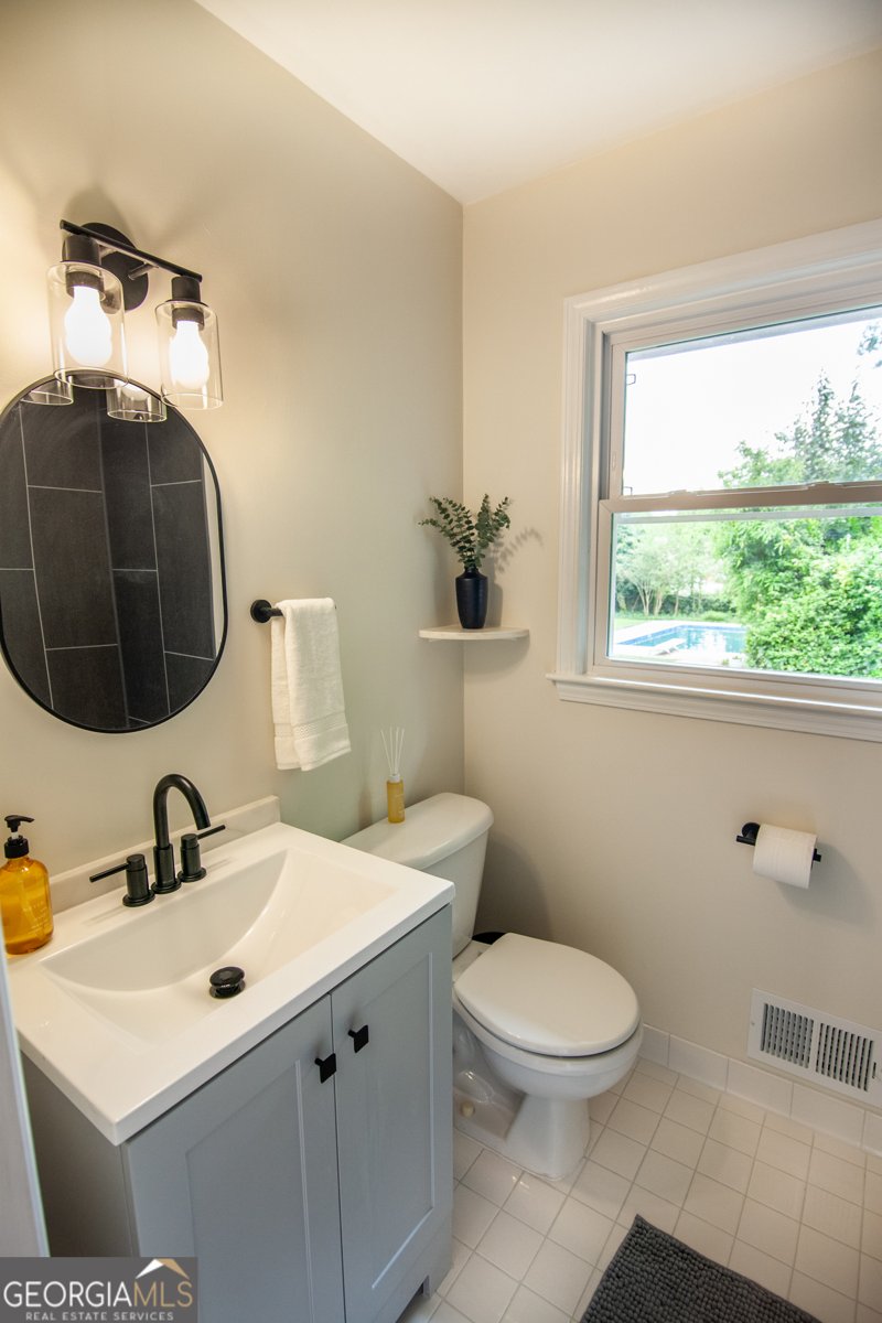 5254 CORINTH Drive Stone Mountain - 16
