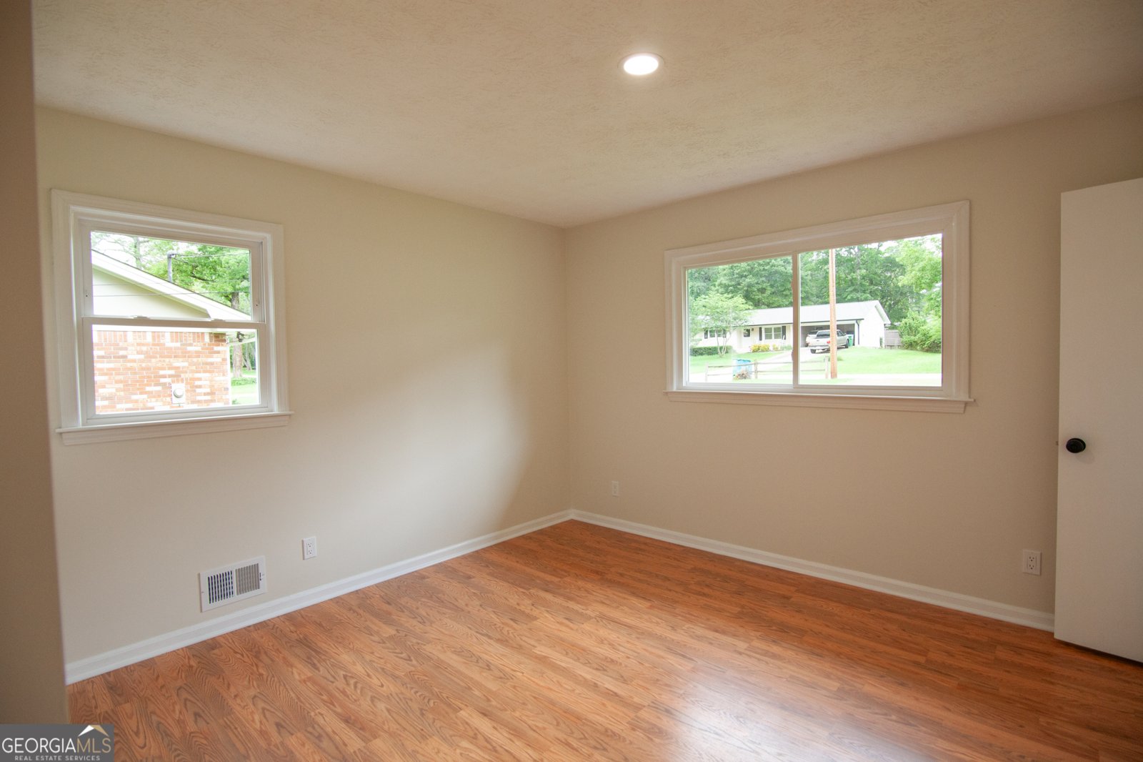 5254 CORINTH Drive Stone Mountain - 18