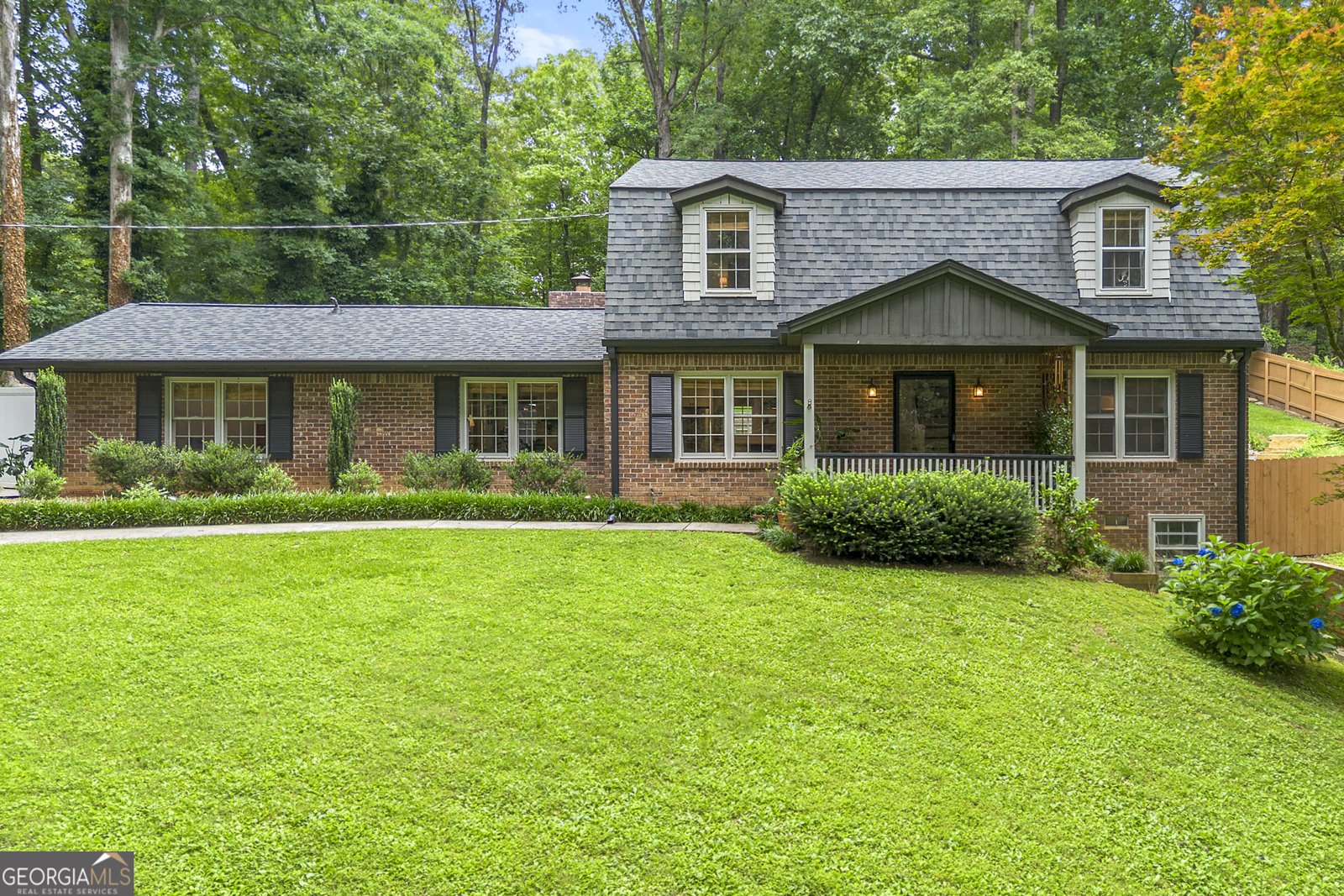 1050 Lake Charles Drive Roswell - 1