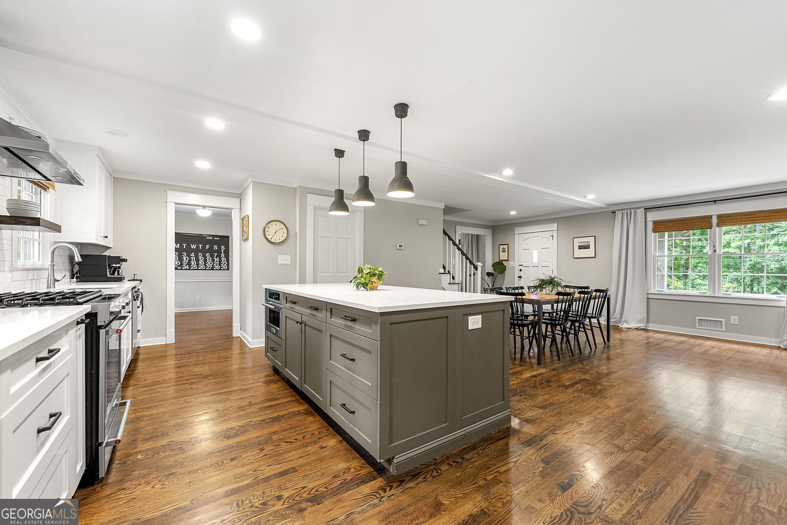 1050 Lake Charles Drive Roswell - 11