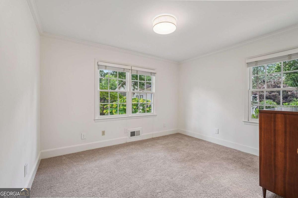 1501 Memory Lane Smyrna - 38
