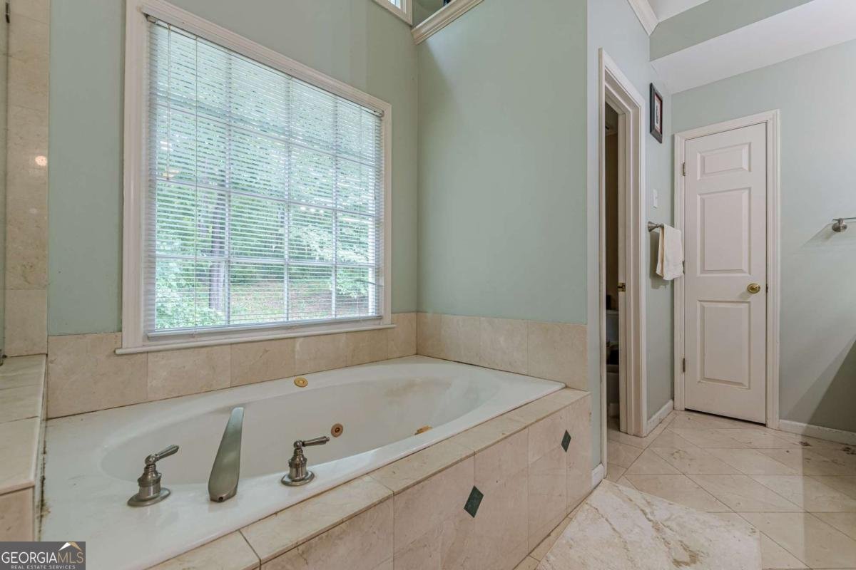 1101 Parkland Run Smyrna - 42
