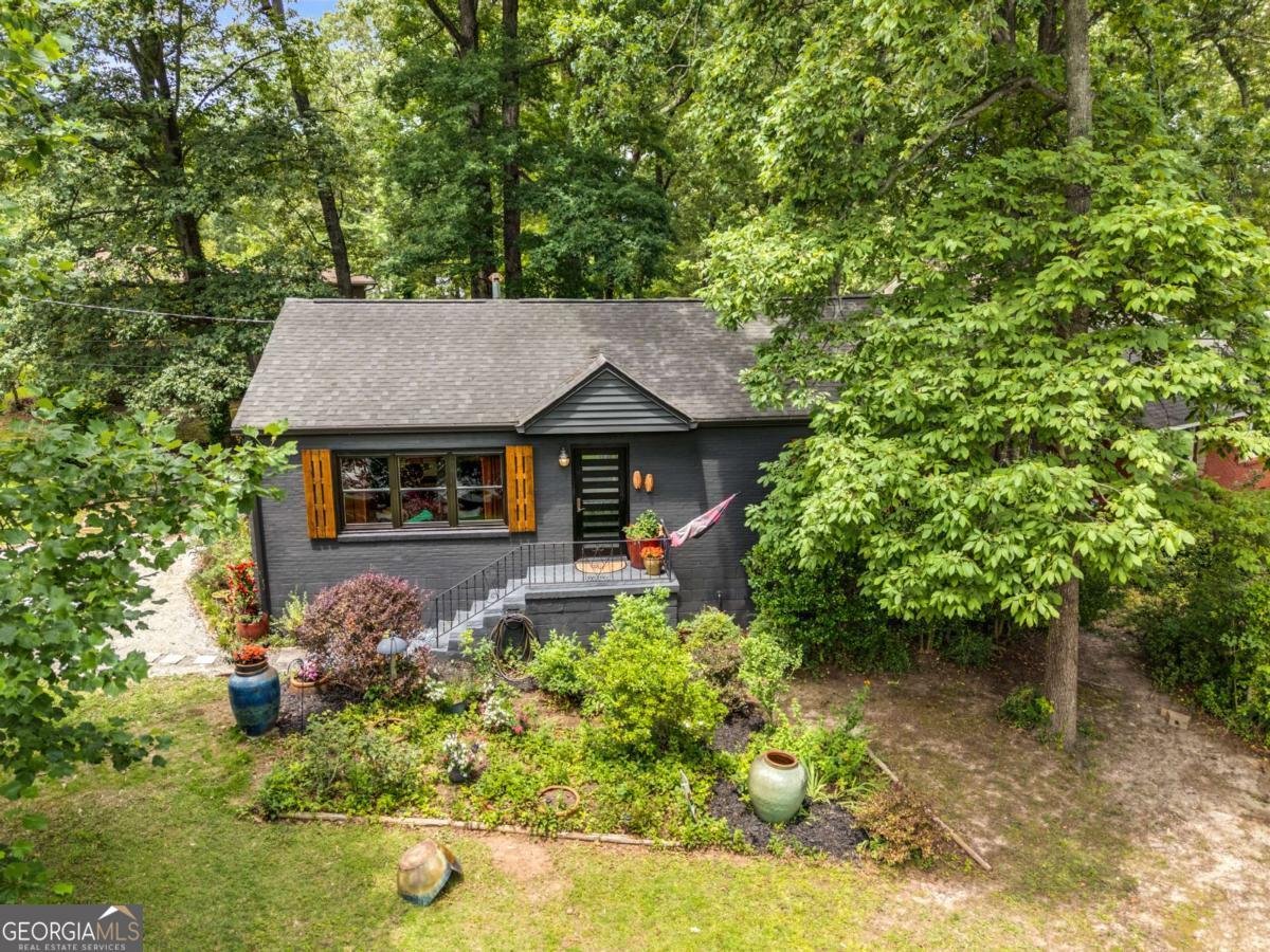 2468 Fallview Terrace Atlanta - 2