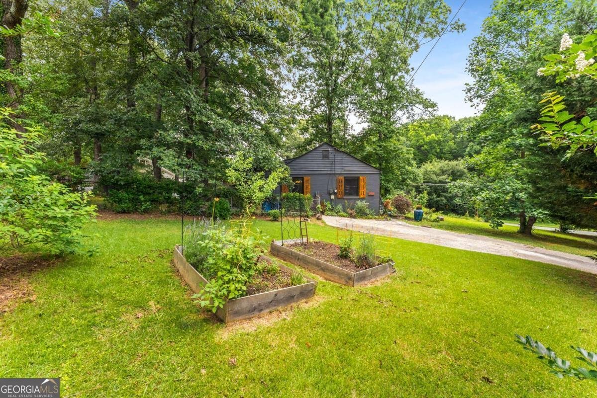 2468 Fallview Terrace Atlanta - 32
