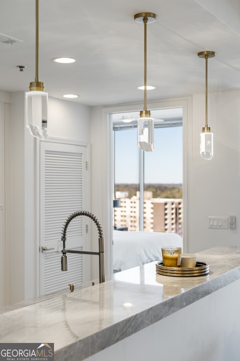 2795 Peachtree Road Atlanta - 26