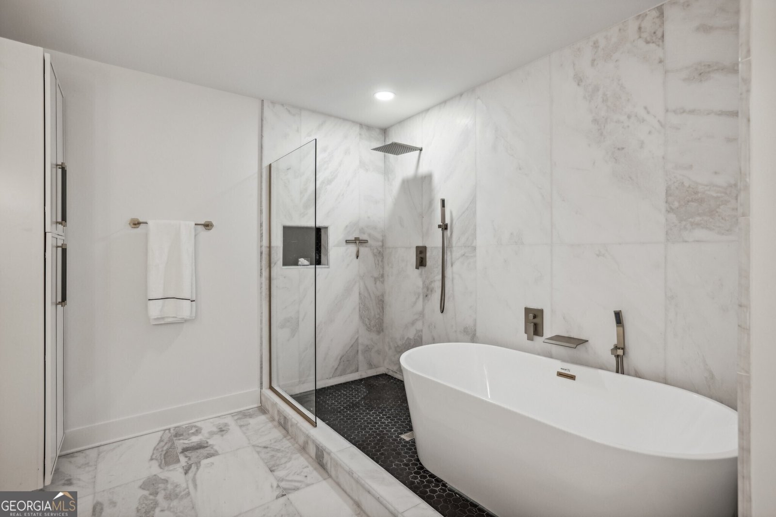 2795 Peachtree Road Atlanta - 39