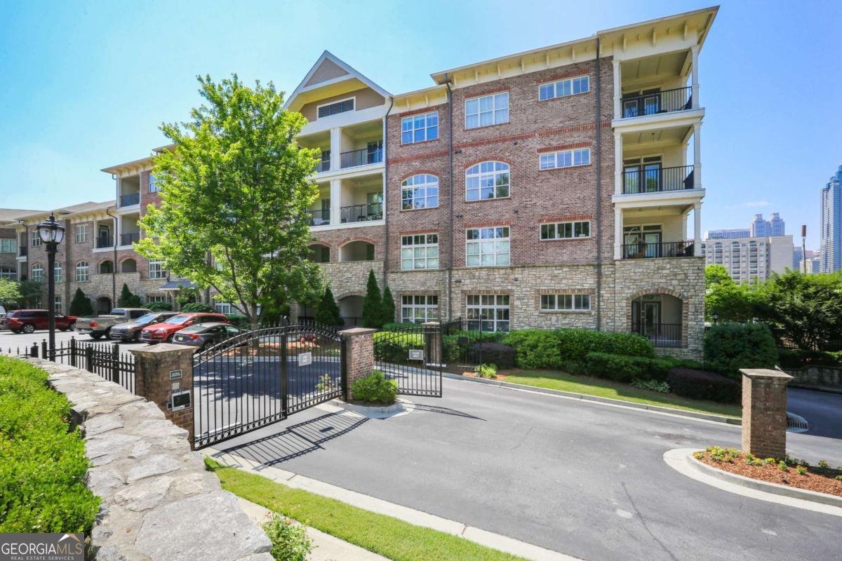 625 Piedmont Avenue Atlanta - 23