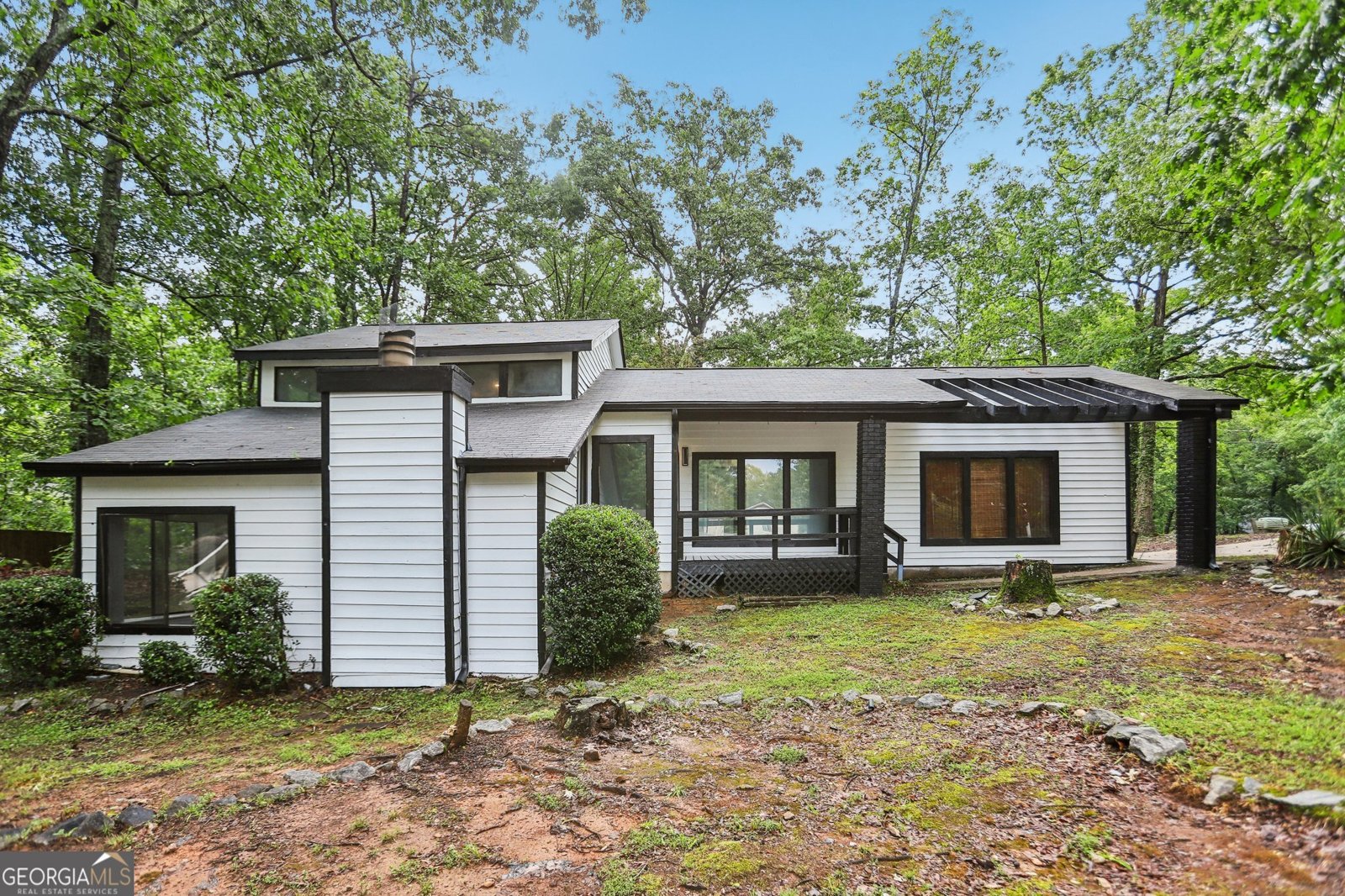 6700 KNOLLWOOD Circle Douglasville - 1