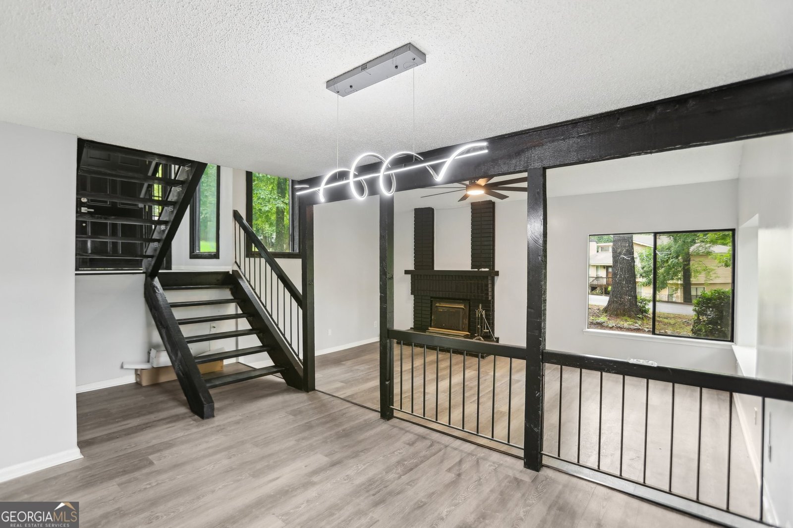 6700 KNOLLWOOD Circle Douglasville - 6