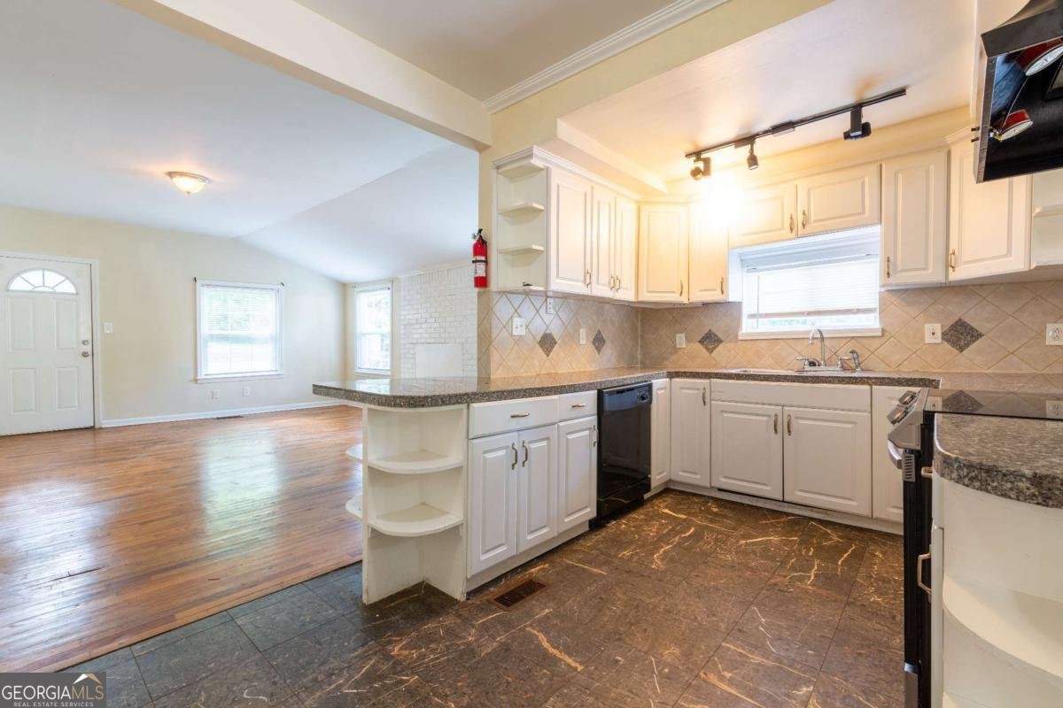 3349 Lavista Drive Atlanta - 23