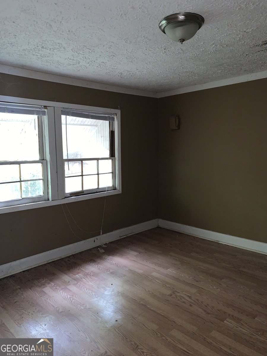 2712 Maple Road Rome - 9