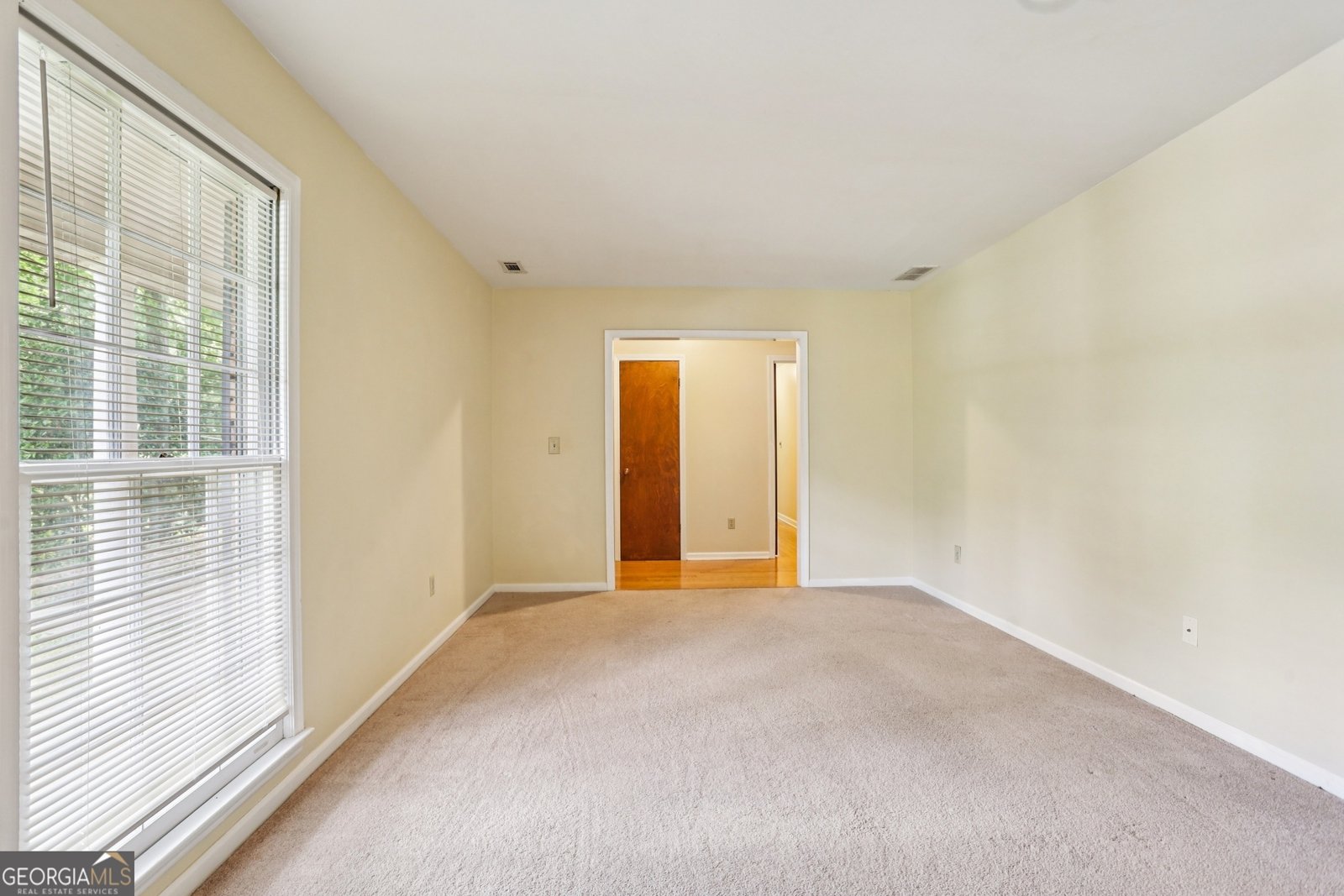 763 Brookwood Terrace Lilburn - 4