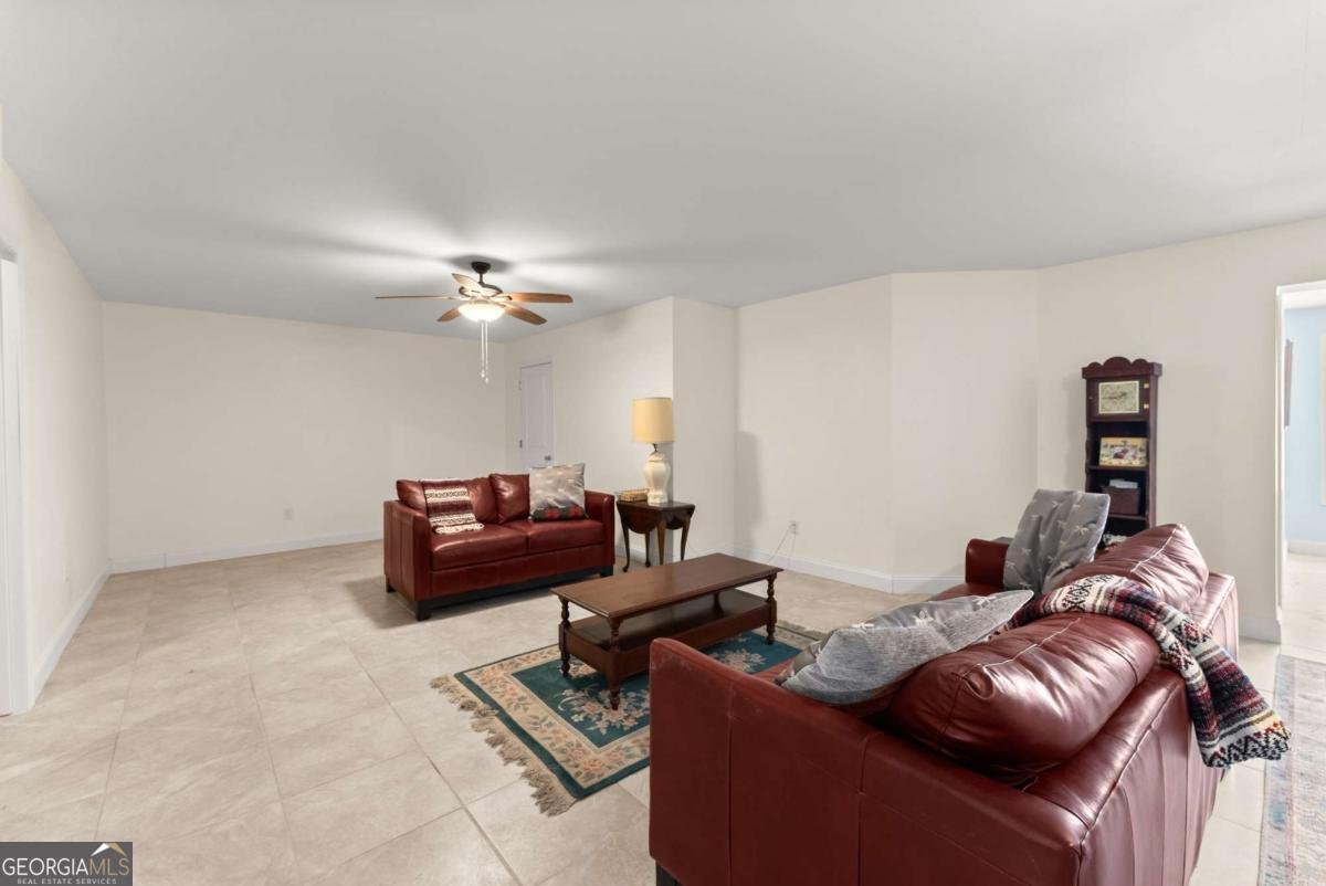 6460 Valley Crossing Way Cumming - 30