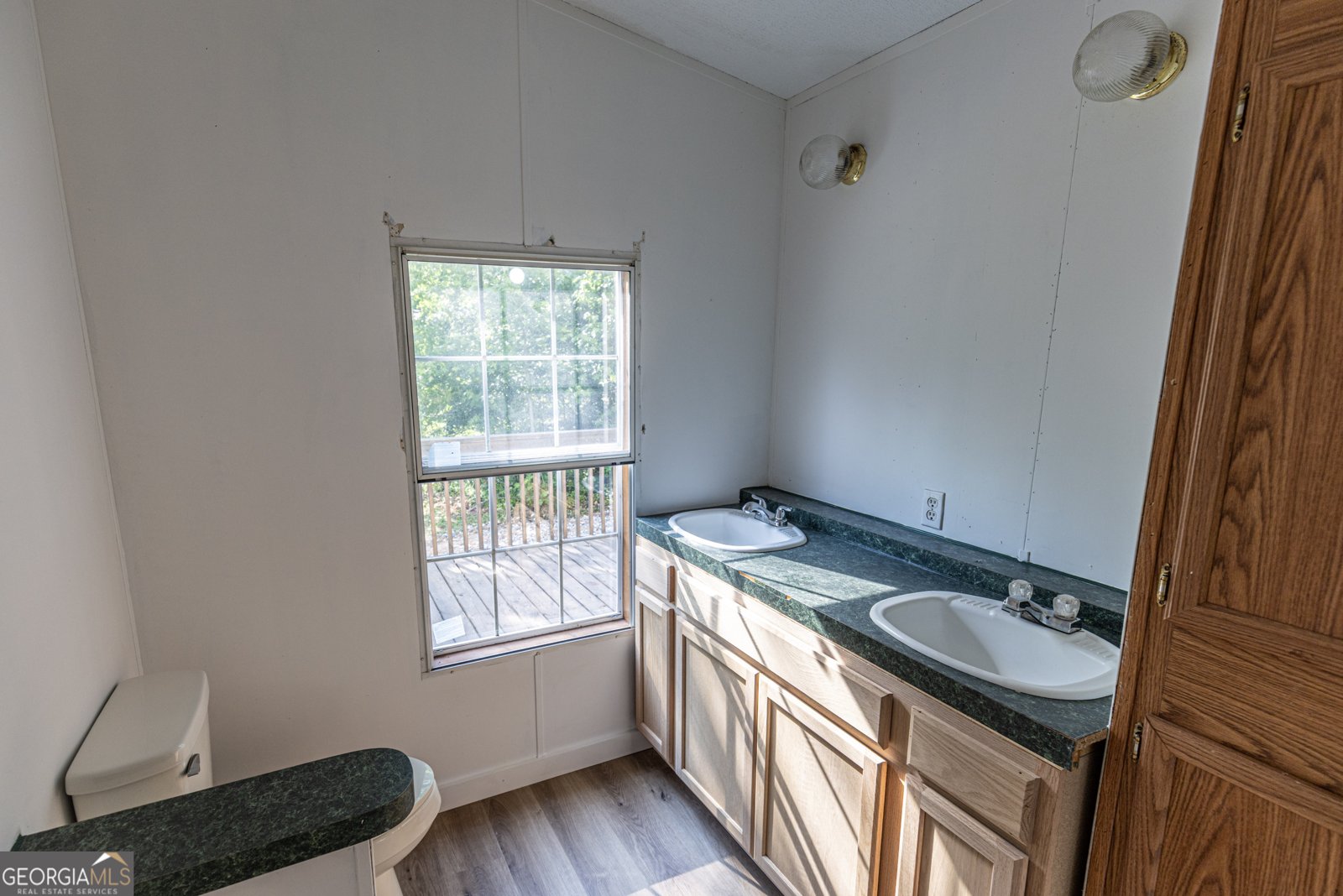 179 Autumnwood Way Cleveland - 14