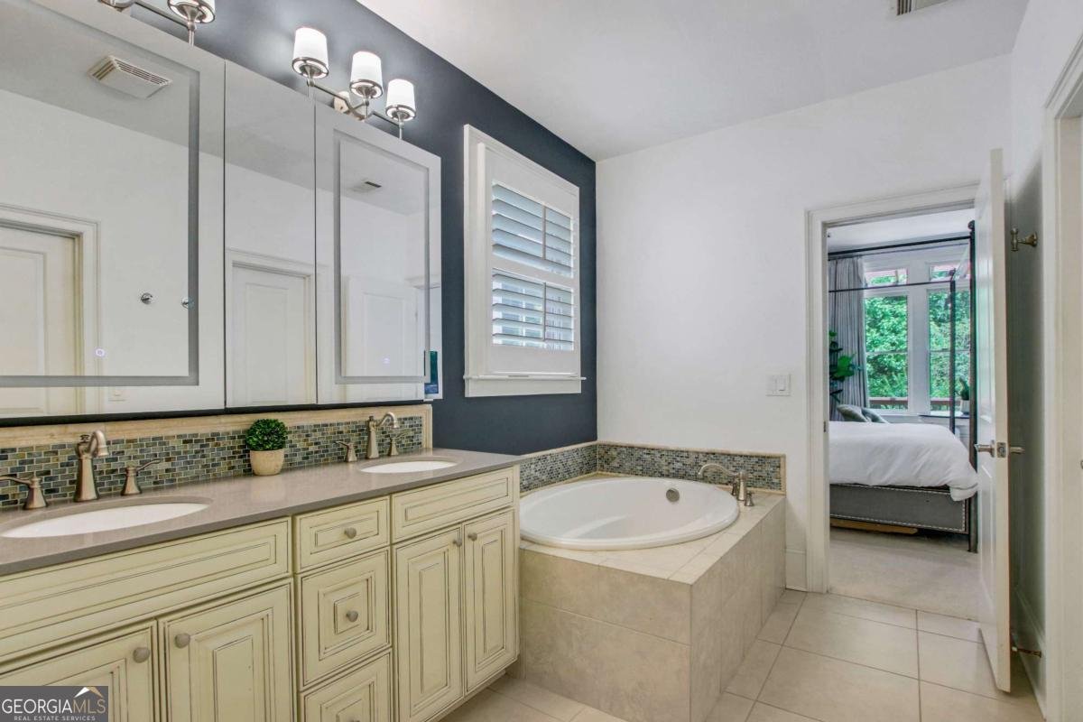 3467 Brookleigh Lane Atlanta - 14