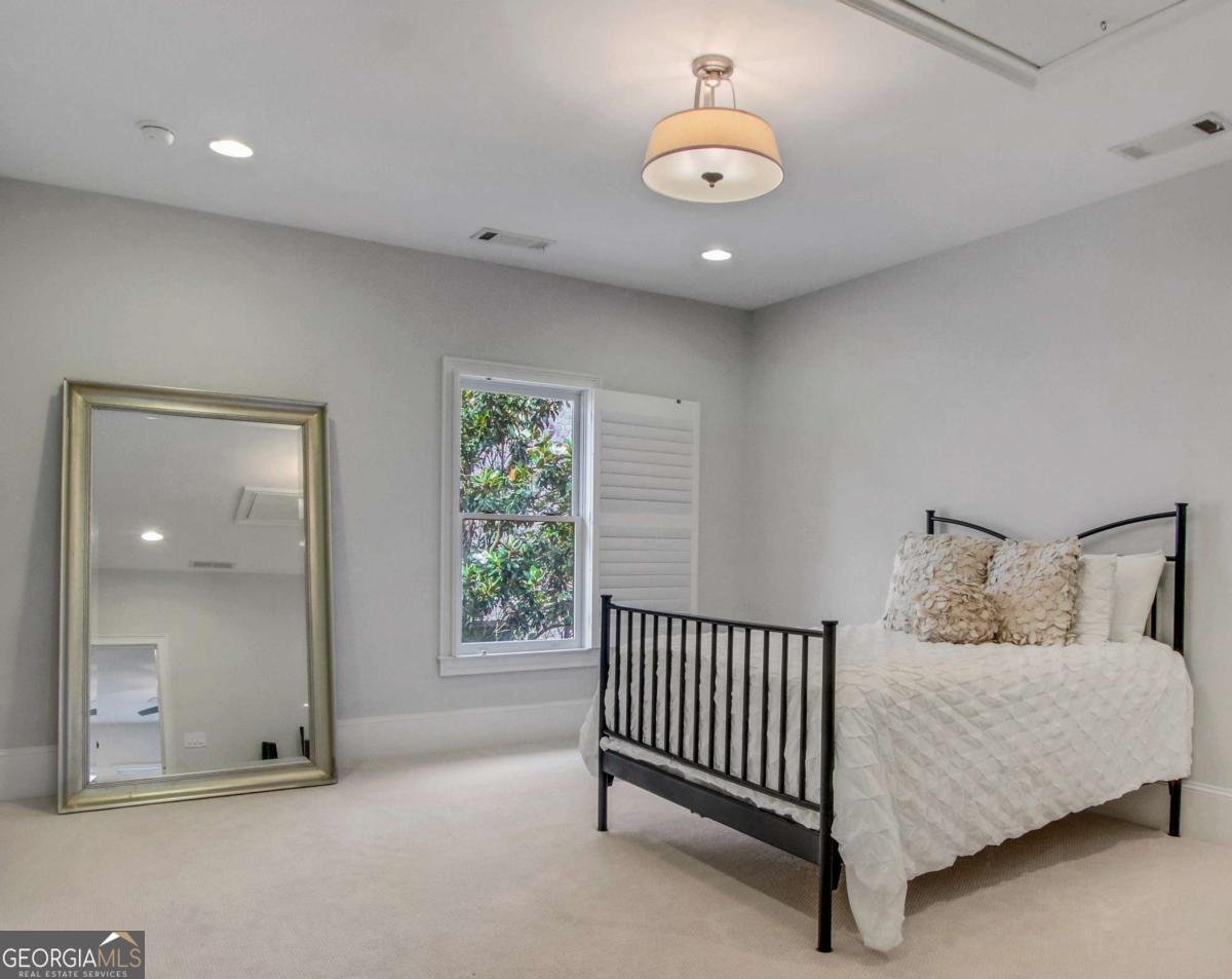 3467 Brookleigh Lane Atlanta - 17