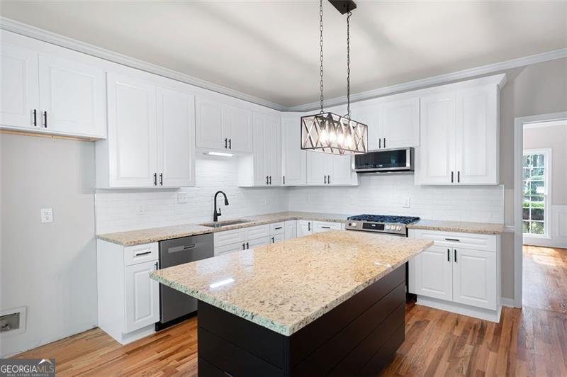 1096 POLO CLUB Drive Marietta - 18