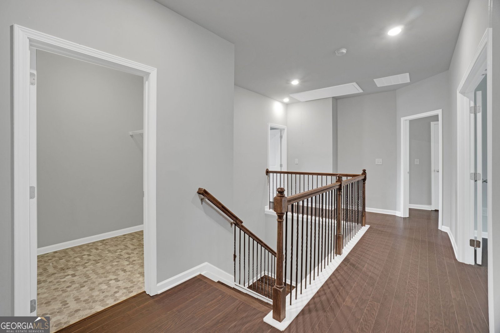 7043 Lancaster Crossing Flowery Branch - 34