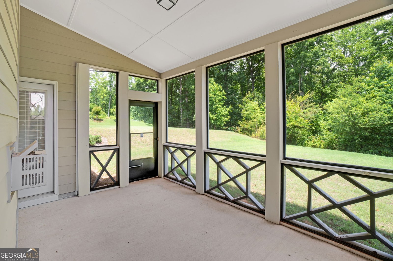 7043 Lancaster Crossing Flowery Branch - 62