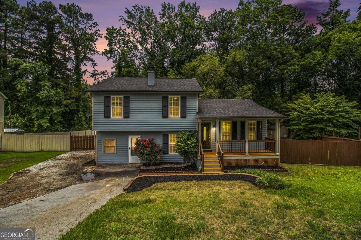 4835 Kellys Mill Drive Lilburn - 1