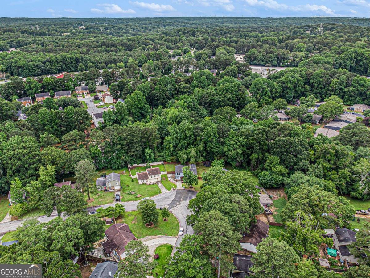 4835 Kellys Mill Drive Lilburn - 29