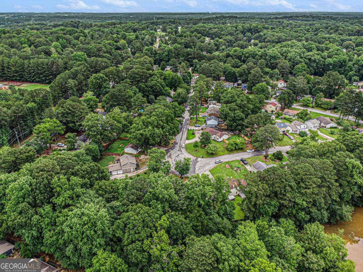 4835 Kellys Mill Drive Lilburn - 32