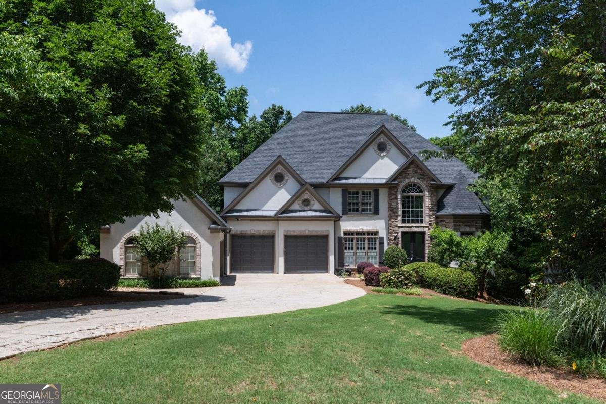 1515 Lockridge Drive Cumming - 2