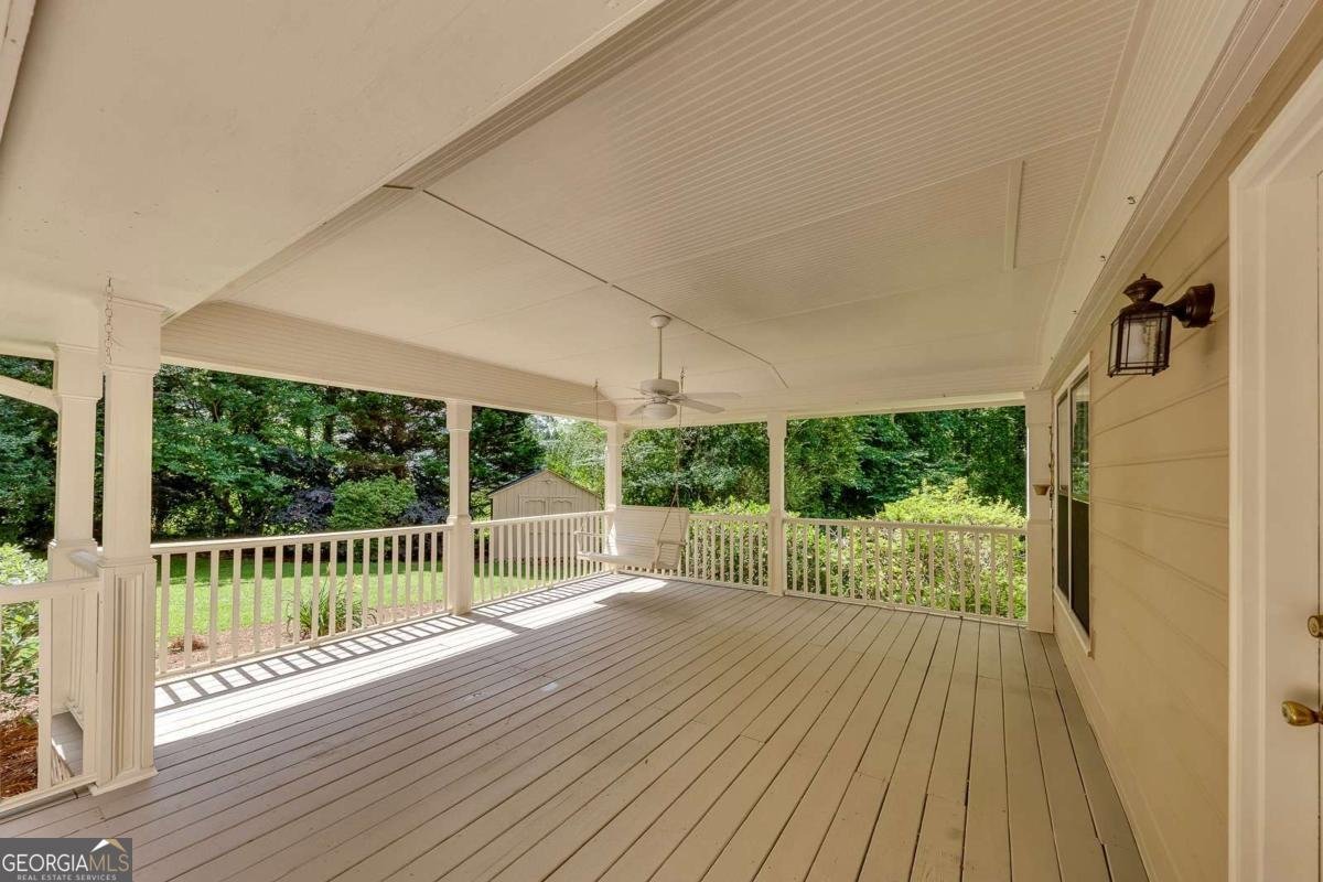 1324 Concord Circle Lilburn - 41