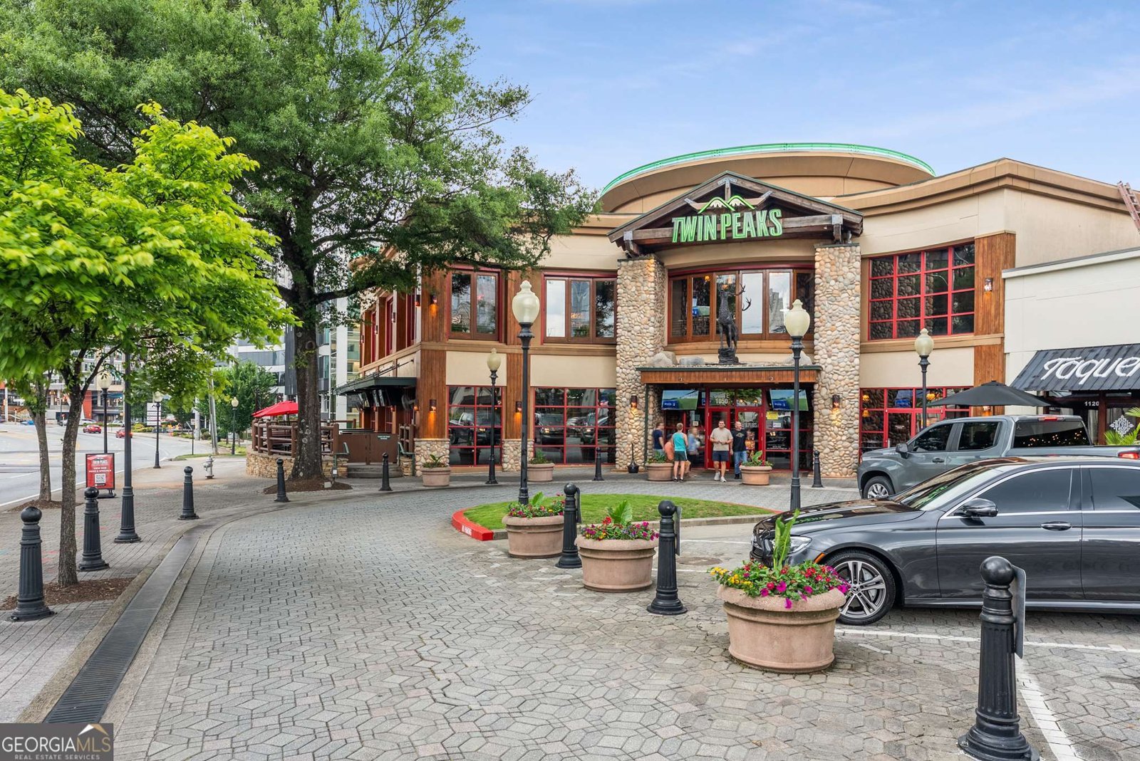 3325 Piedmont Road Atlanta - 39