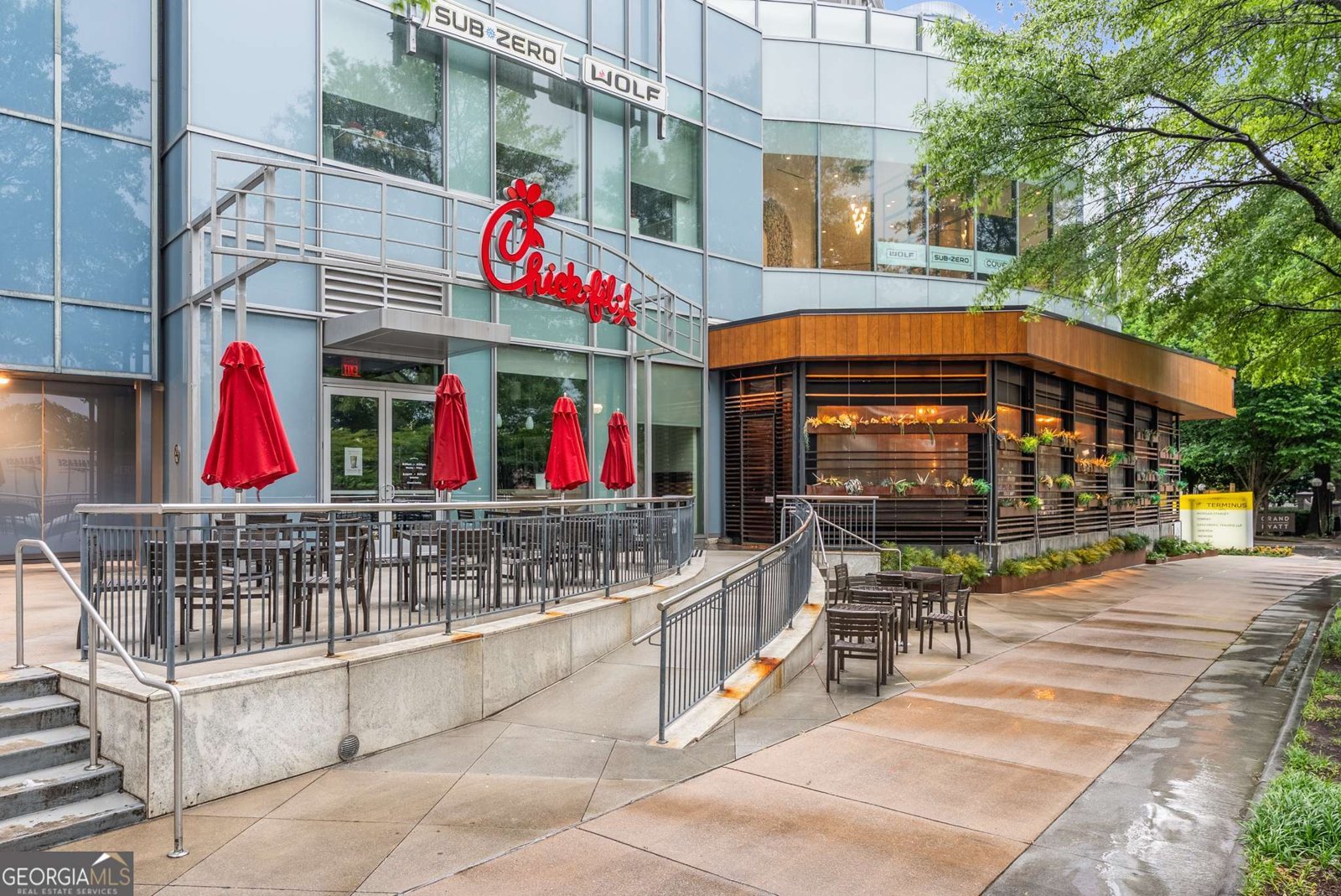 3325 Piedmont Road Atlanta - 46