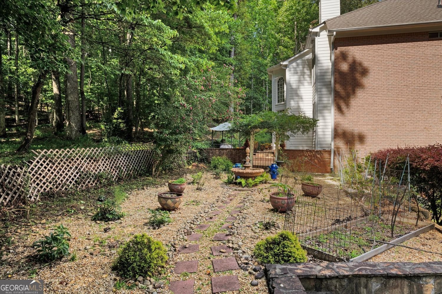 3245 Bywater Trail Roswell - 44