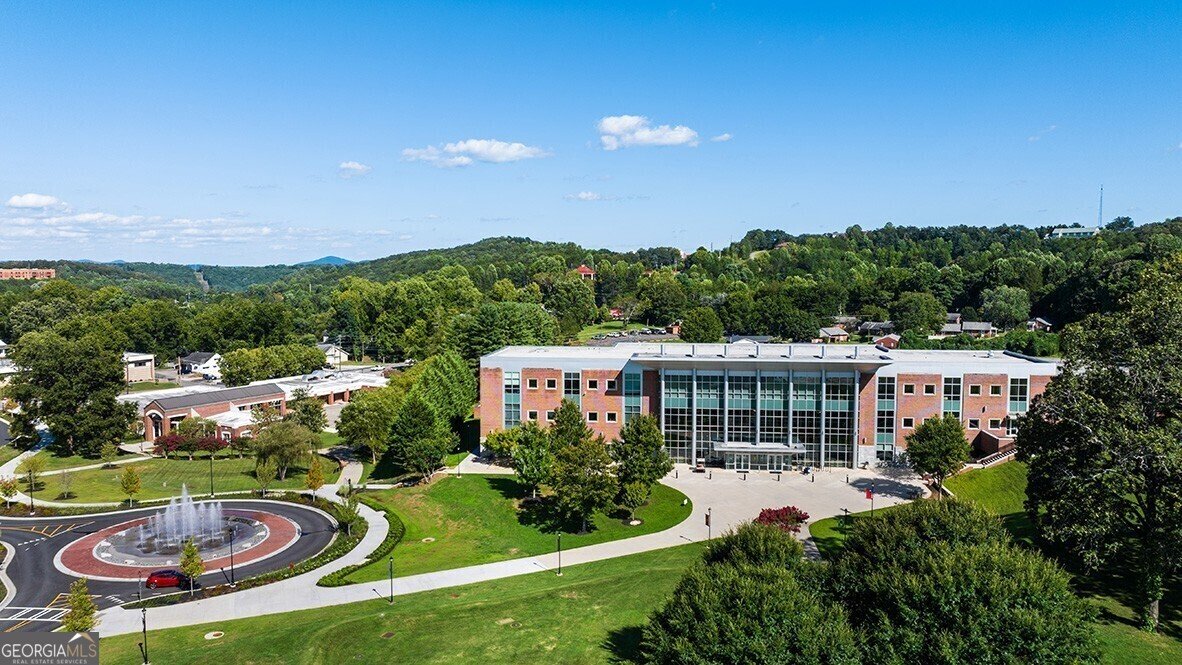 195 Stoneybrook Drive Dahlonega - 28