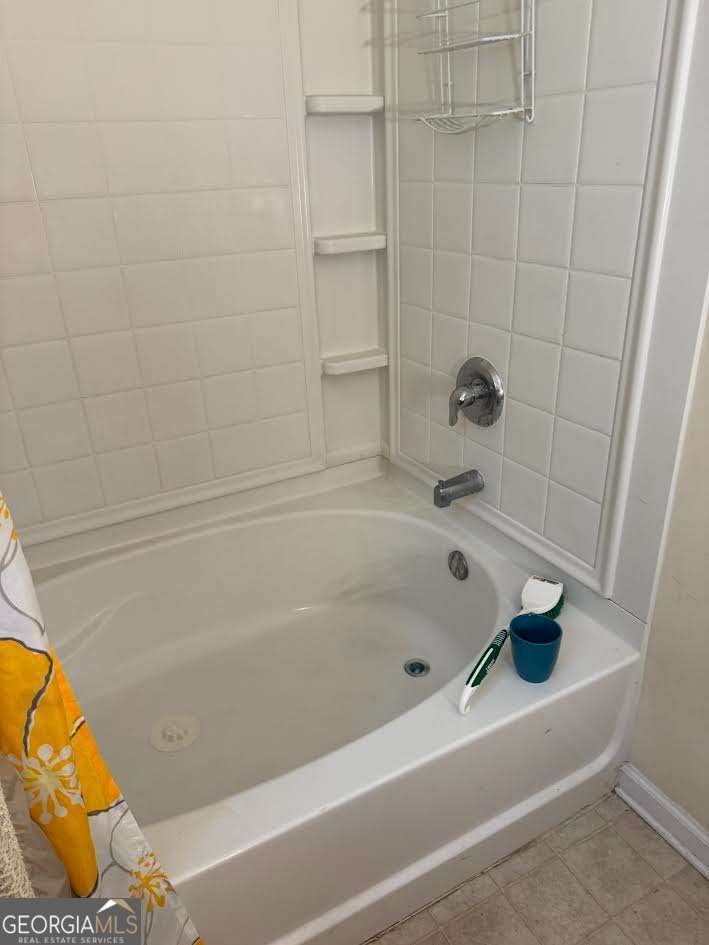5 Rosa Lane Savannah - 7