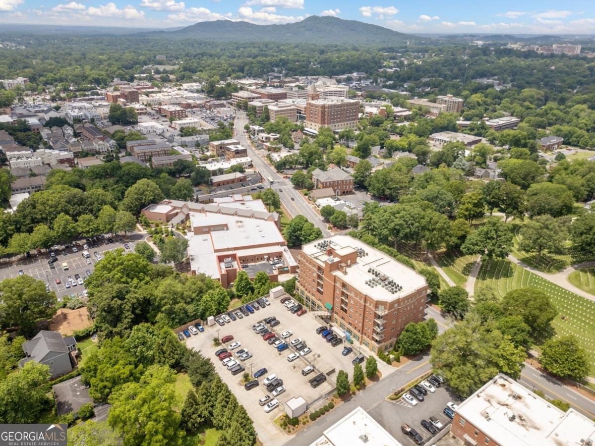 326 Roswell Street Marietta - 3