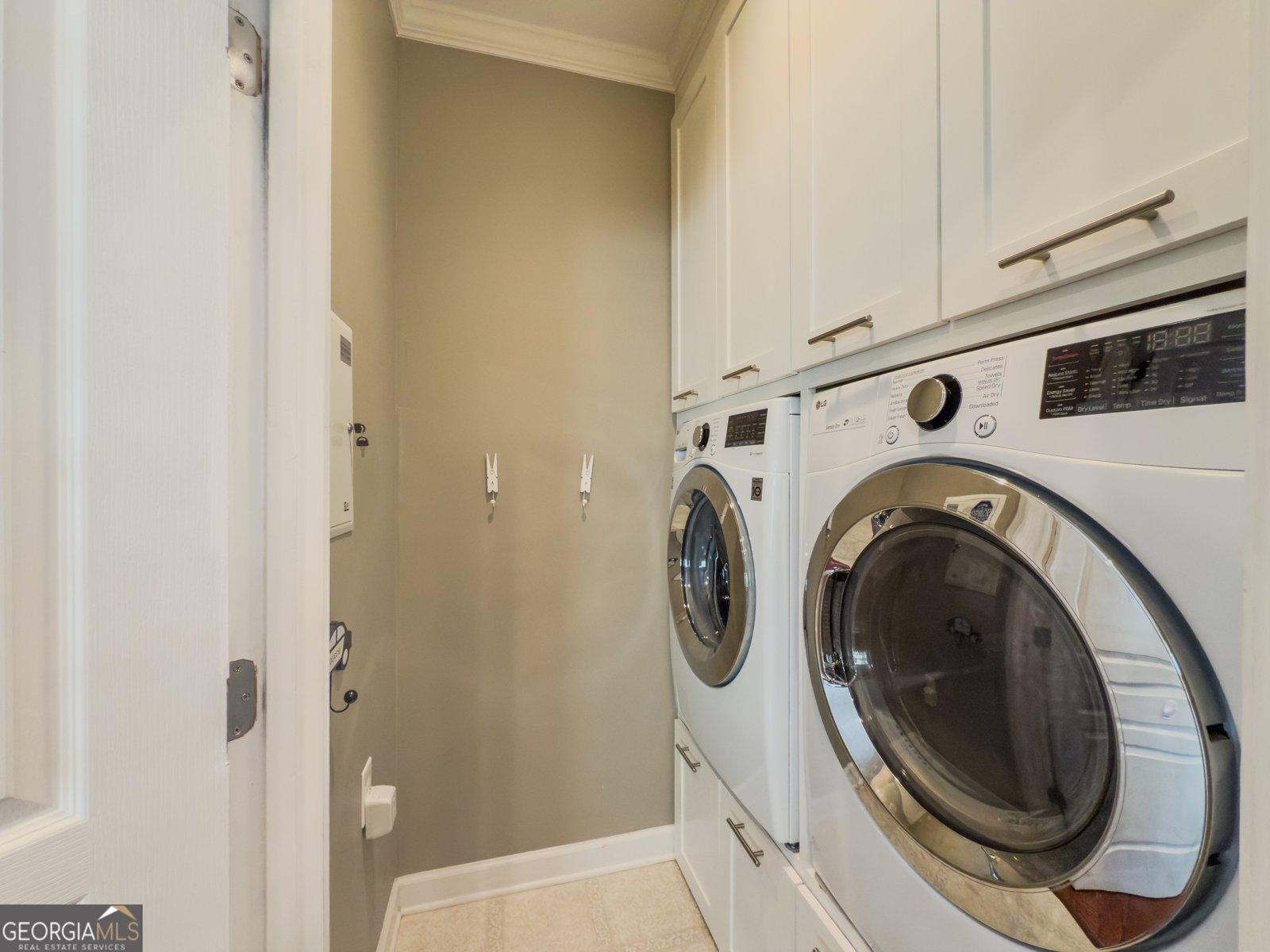 557 Pringle Drive Suwanee - 27