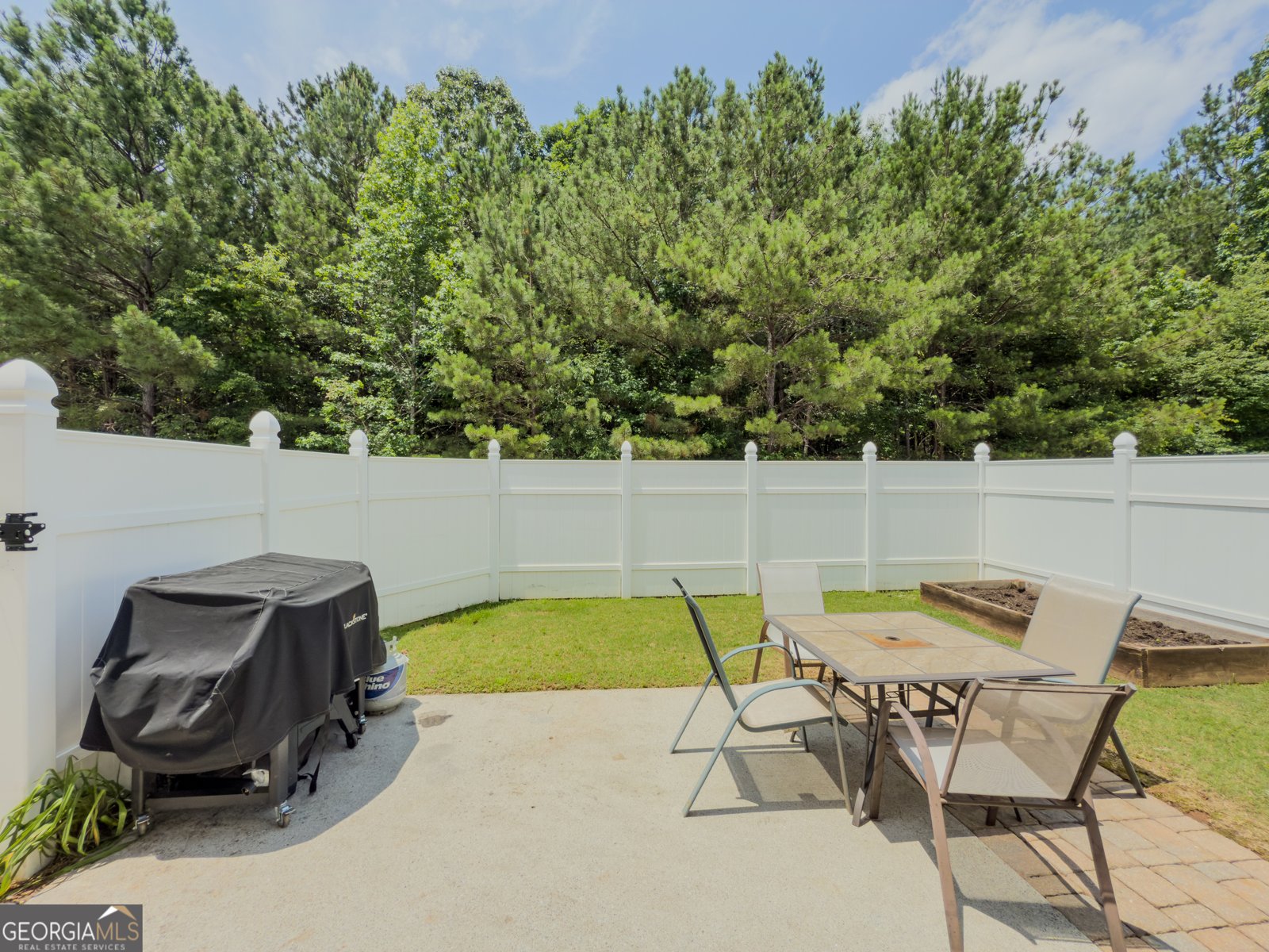 557 Pringle Drive Suwanee - 28