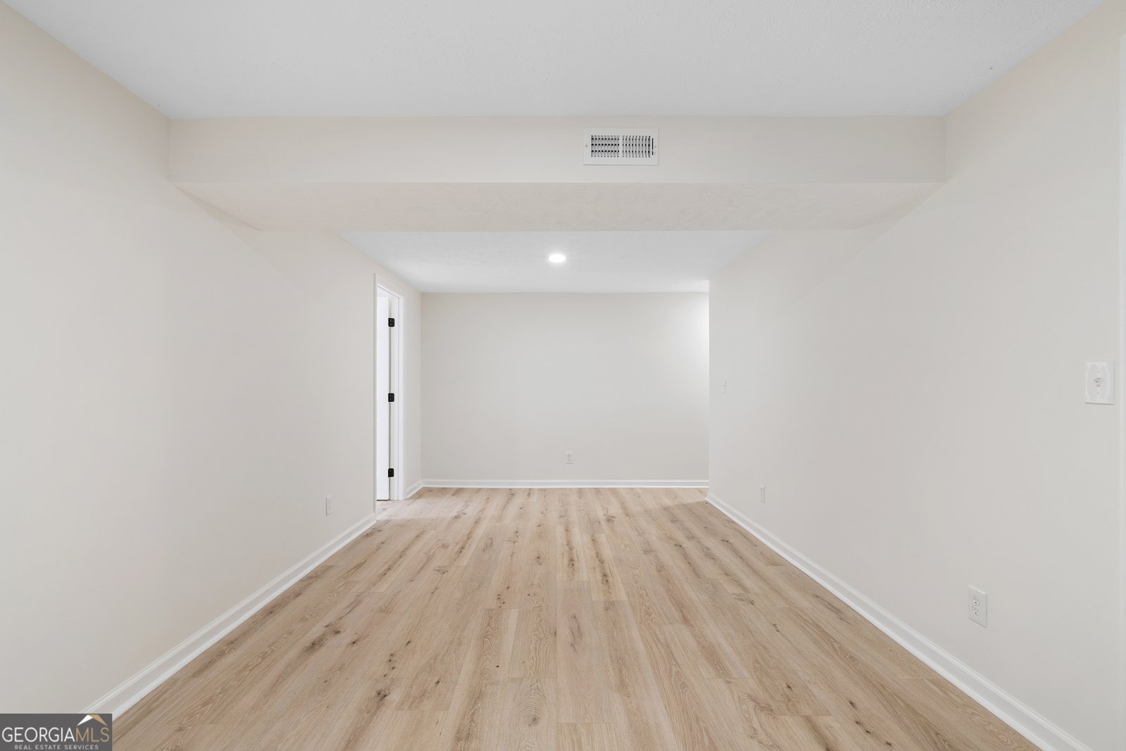 160 Pine Grove Drive Canton - 26