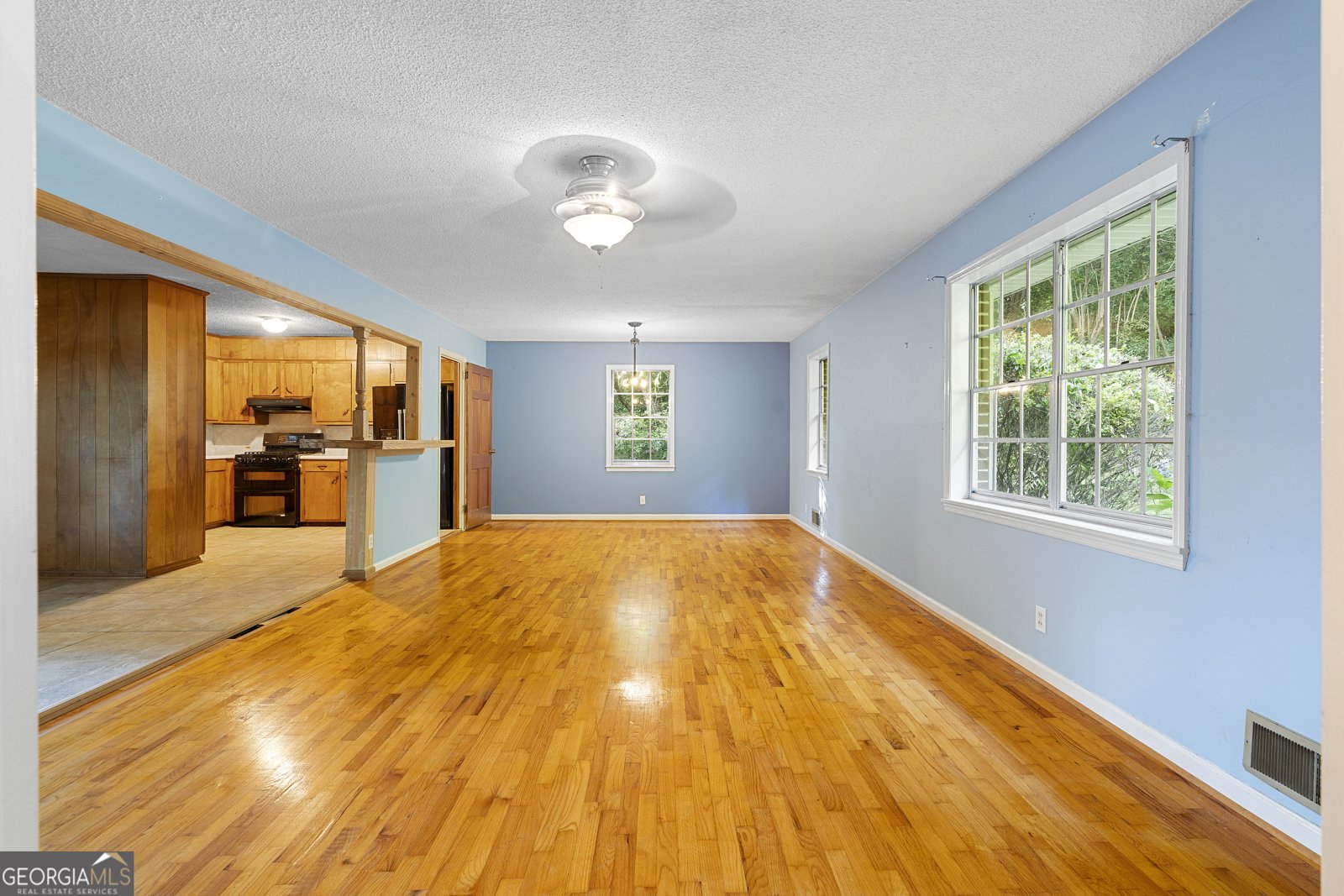 300 Dale Avenue Calhoun - 2